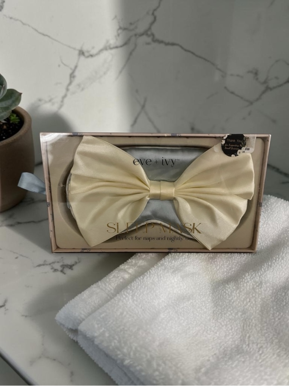 Eve + Ivy Satin Bow Sleep Mask in Ivory and Blue